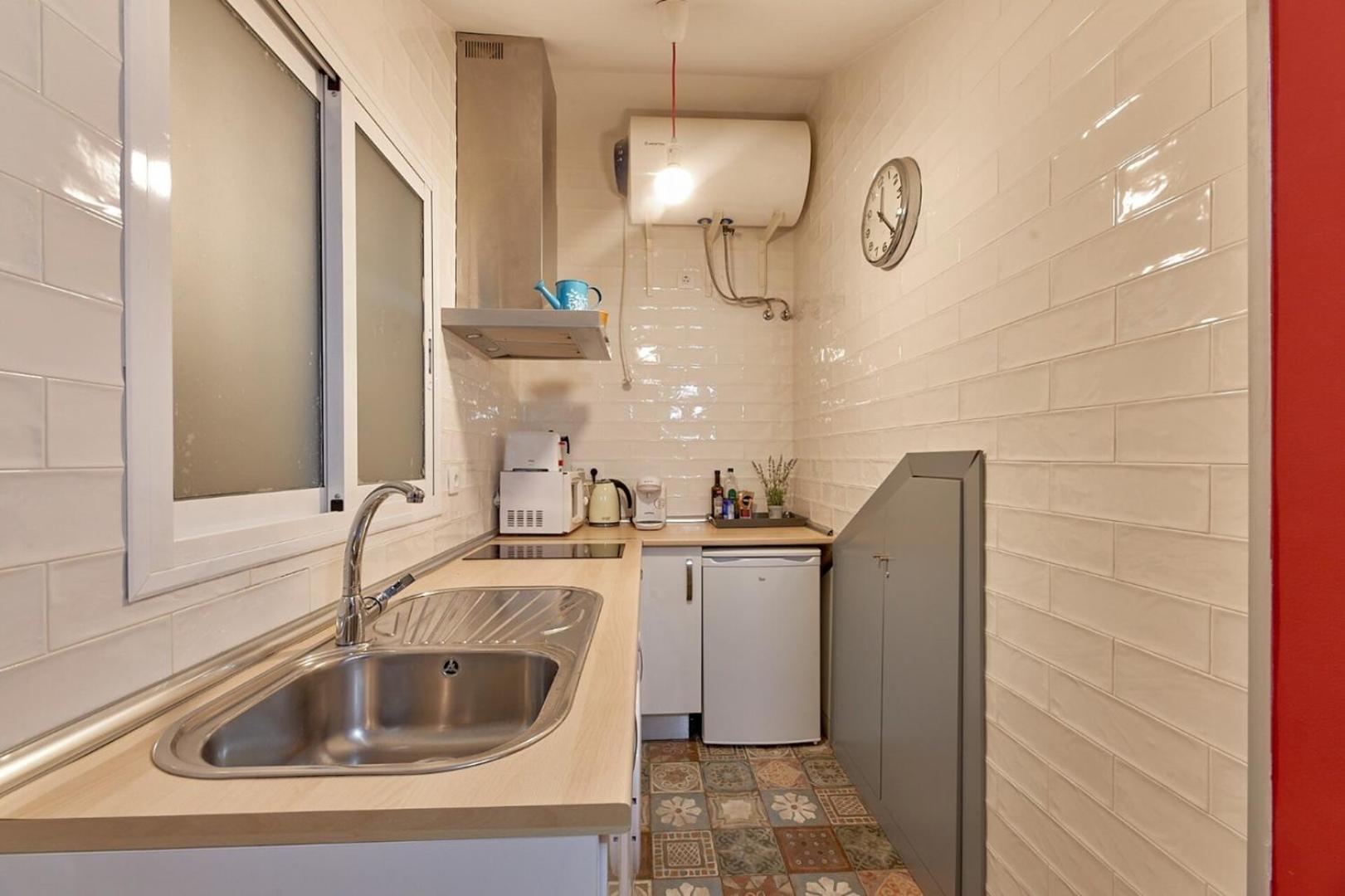 Fee4Me. Amazing Apartment In The Heart Of Lavapies Madrid Exterior photo