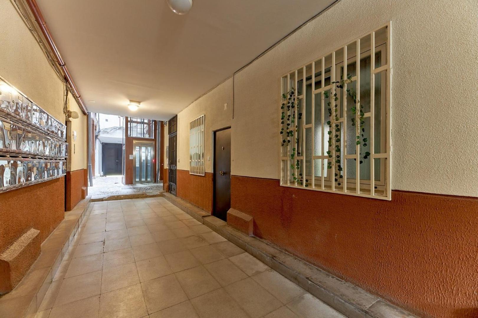 Fee4Me. Amazing Apartment In The Heart Of Lavapies Madrid Exterior photo